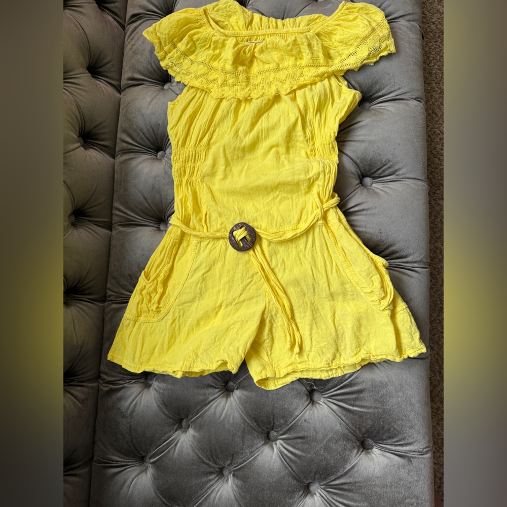 ‘ Ava' Belted Off-the-shoulder Romper-small